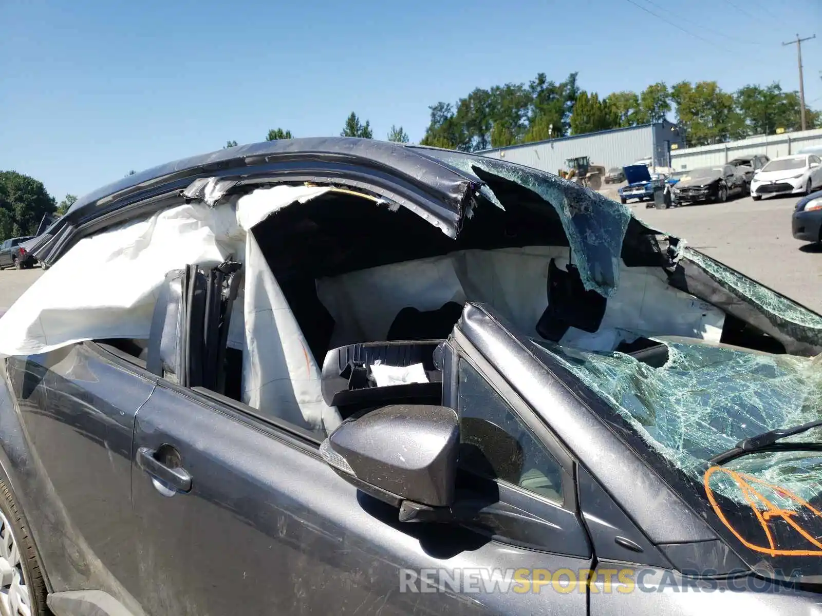 9 Photograph of a damaged car JTNKHMBX5K1057998 TOYOTA C-HR 2019