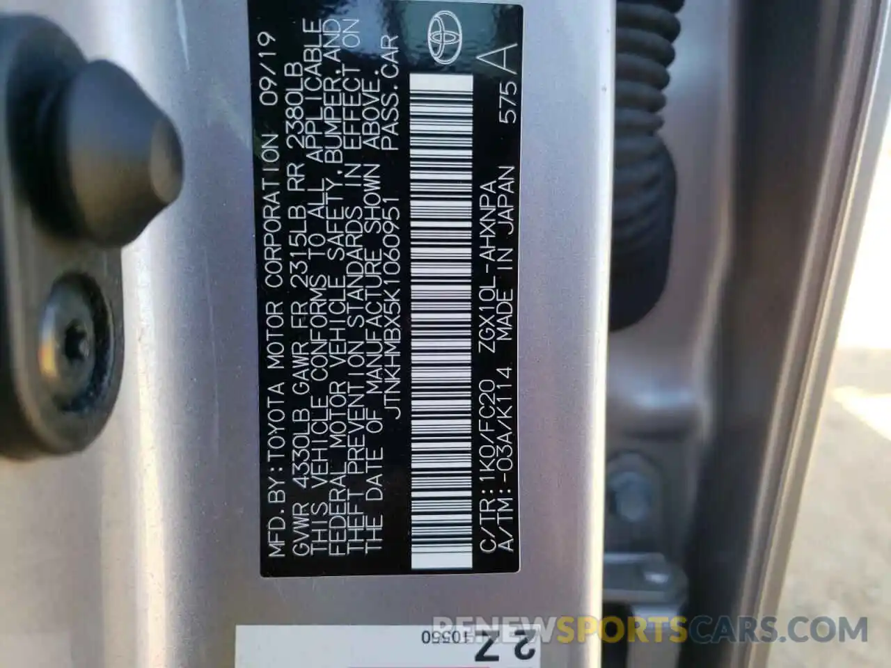 10 Photograph of a damaged car JTNKHMBX5K1060951 TOYOTA C-HR 2019