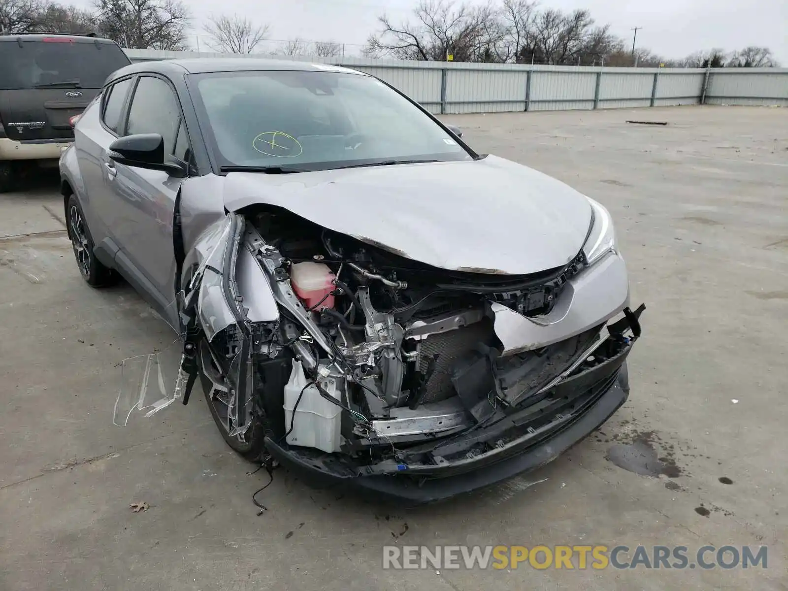 1 Photograph of a damaged car JTNKHMBX5K1061288 TOYOTA C-HR 2019