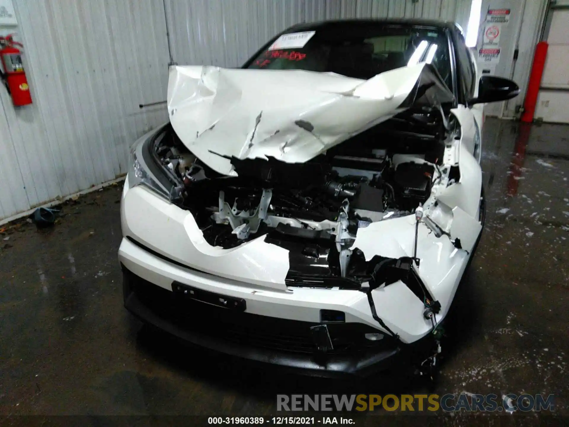 6 Photograph of a damaged car JTNKHMBX5K1062358 TOYOTA C-HR 2019