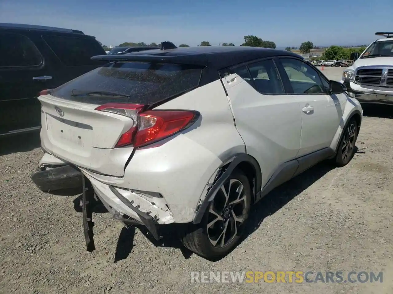 4 Photograph of a damaged car JTNKHMBX6K1017431 TOYOTA C-HR 2019