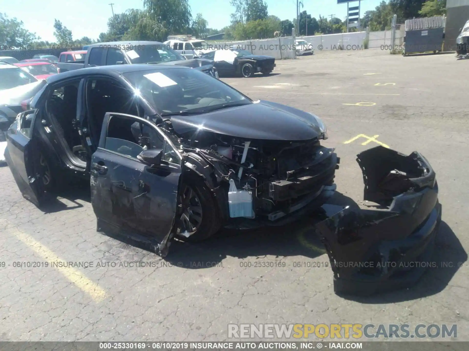 1 Photograph of a damaged car JTNKHMBX6K1023536 TOYOTA C-HR 2019