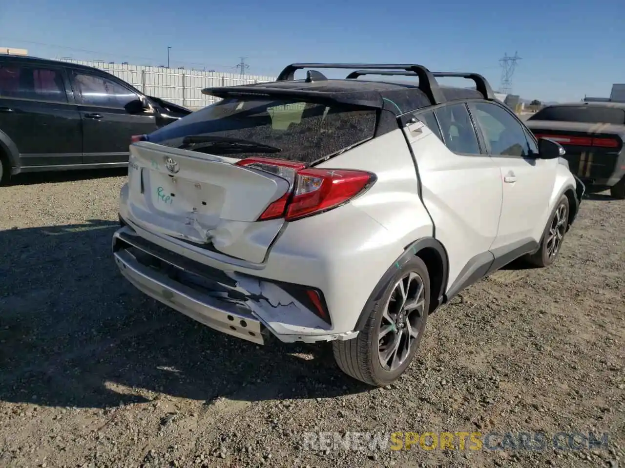 4 Фотография поврежденного автомобиля JTNKHMBX6K1033404 TOYOTA C-HR 2019