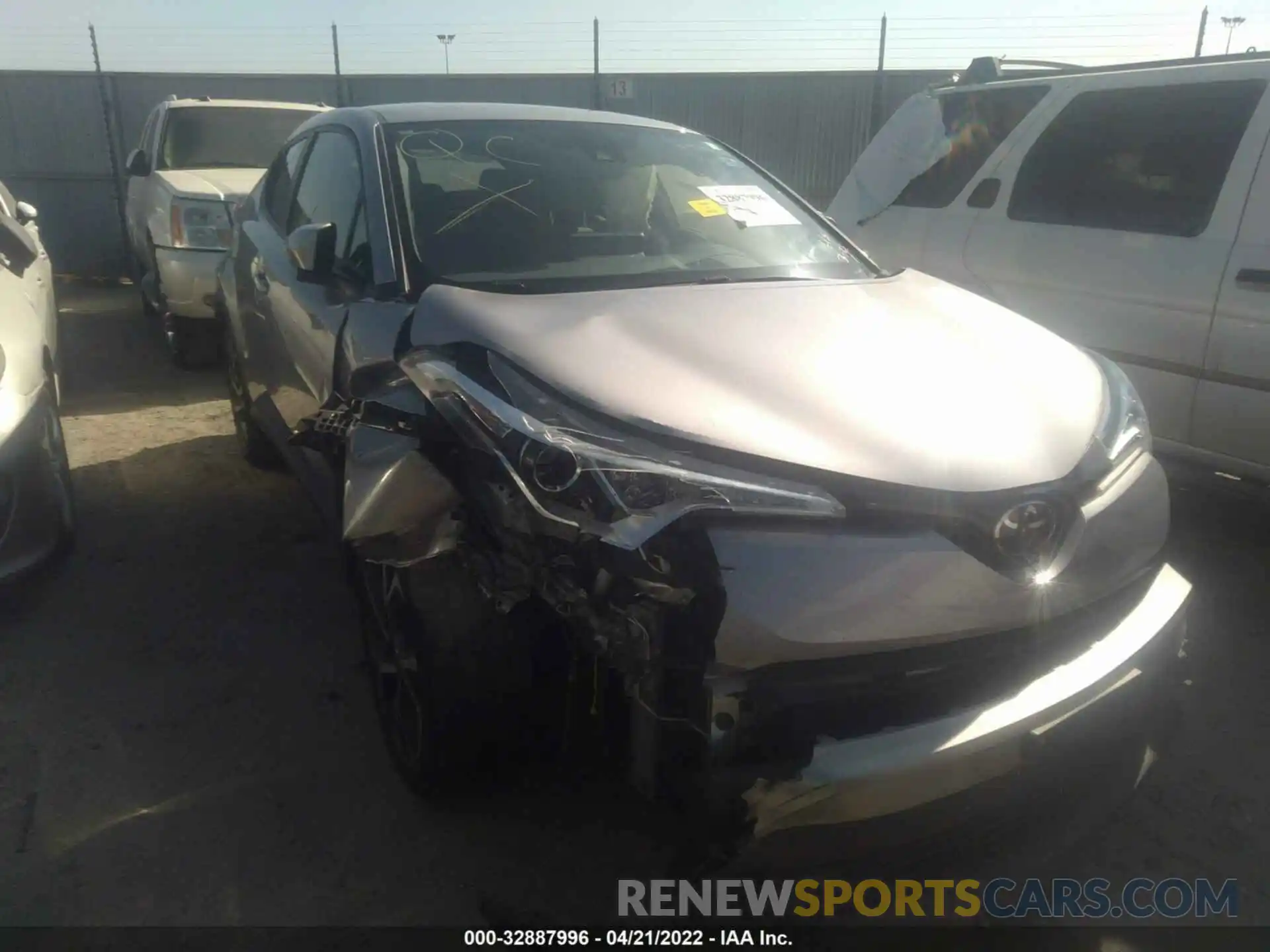 1 Photograph of a damaged car JTNKHMBX6K1034861 TOYOTA C-HR 2019