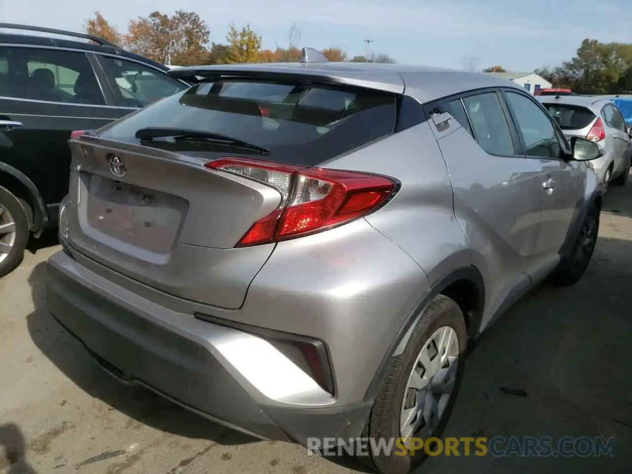 4 Photograph of a damaged car JTNKHMBX6K1035377 TOYOTA C-HR 2019