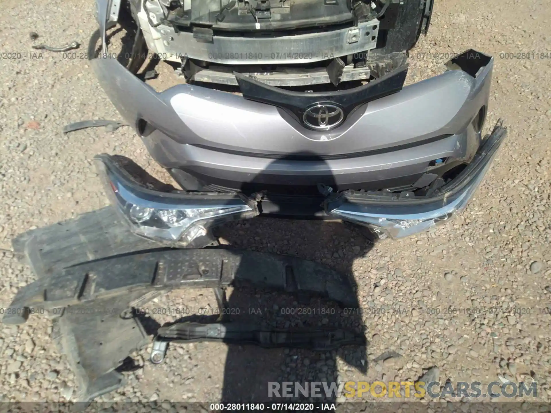 12 Photograph of a damaged car JTNKHMBX6K1045763 TOYOTA C-HR 2019