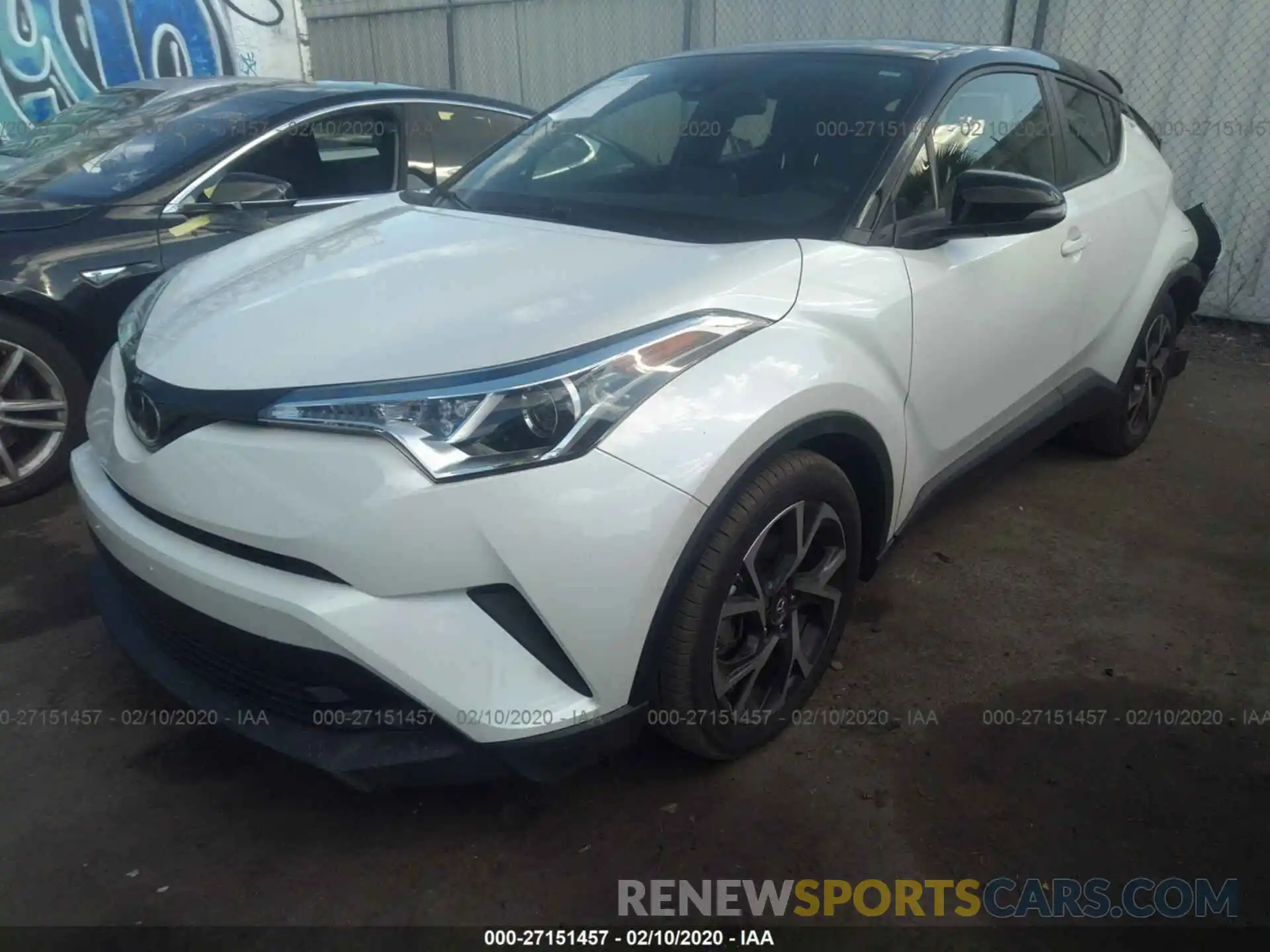 2 Фотография поврежденного автомобиля JTNKHMBX6K1046055 TOYOTA C-HR 2019