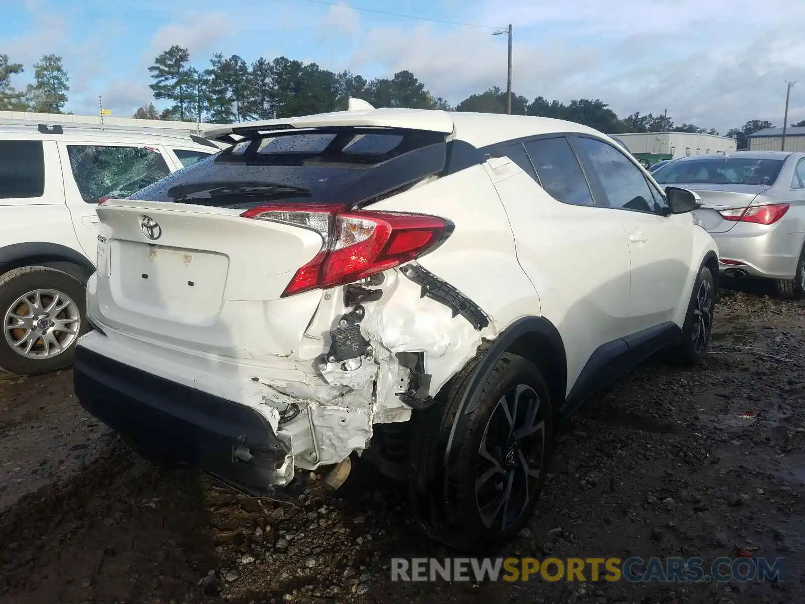 4 Photograph of a damaged car JTNKHMBX6K1046895 TOYOTA C-HR 2019