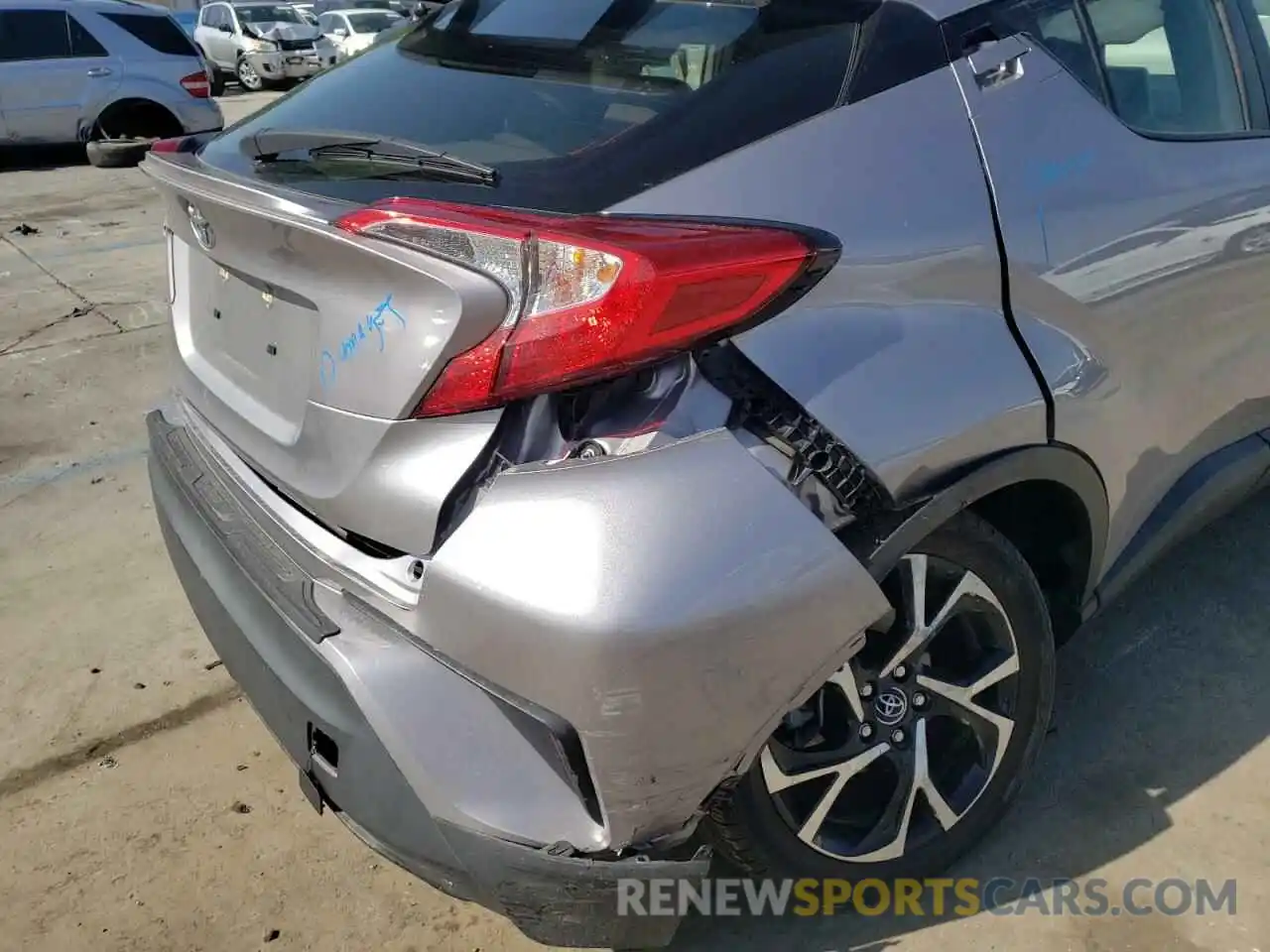 9 Photograph of a damaged car JTNKHMBX6K1047139 TOYOTA C-HR 2019