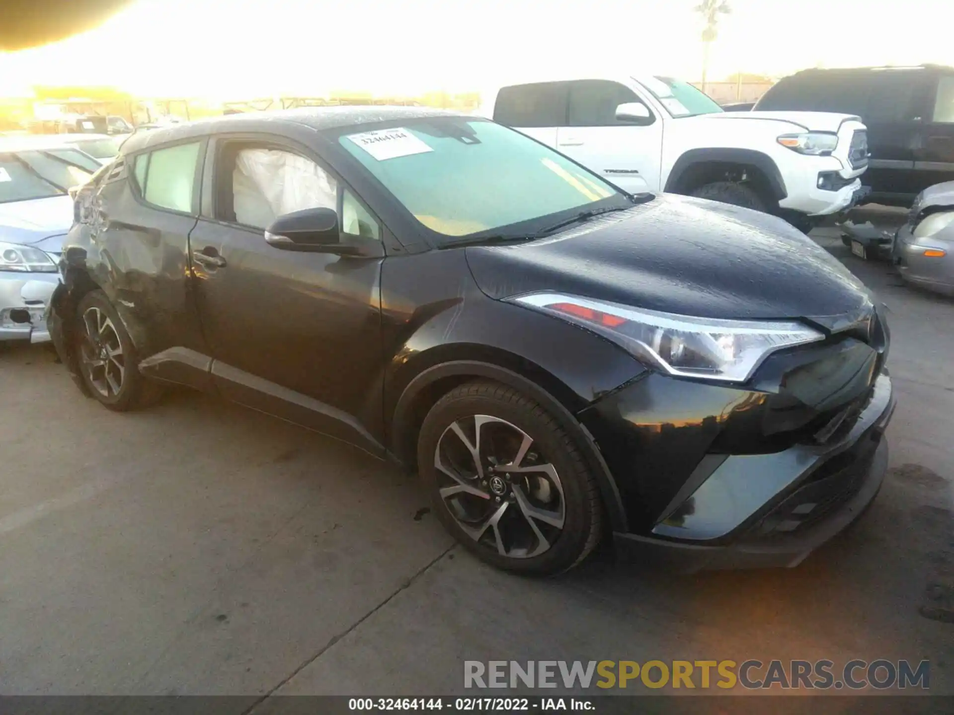 1 Photograph of a damaged car JTNKHMBX6K1048419 TOYOTA C-HR 2019