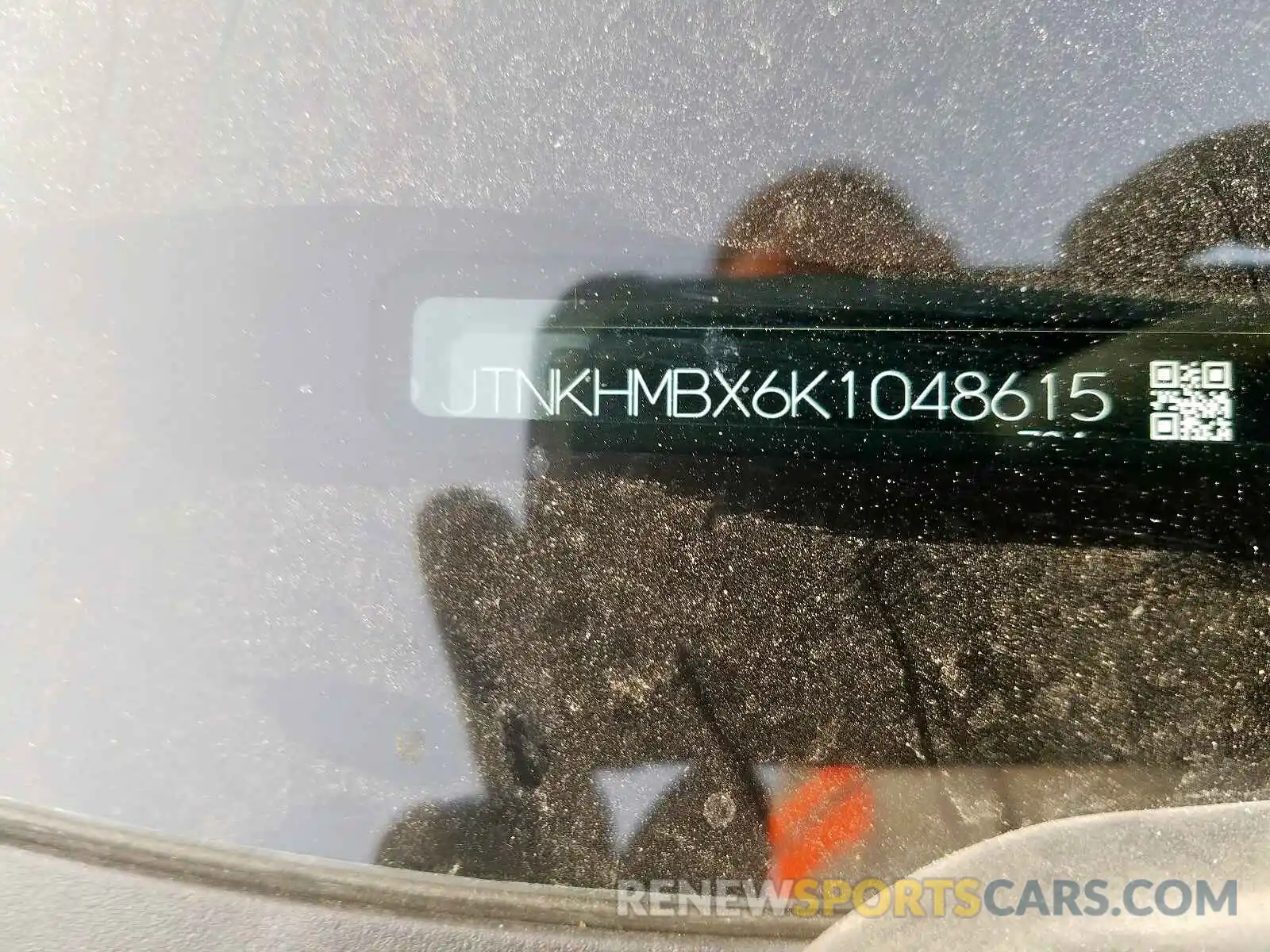 10 Photograph of a damaged car JTNKHMBX6K1048615 TOYOTA C-HR 2019