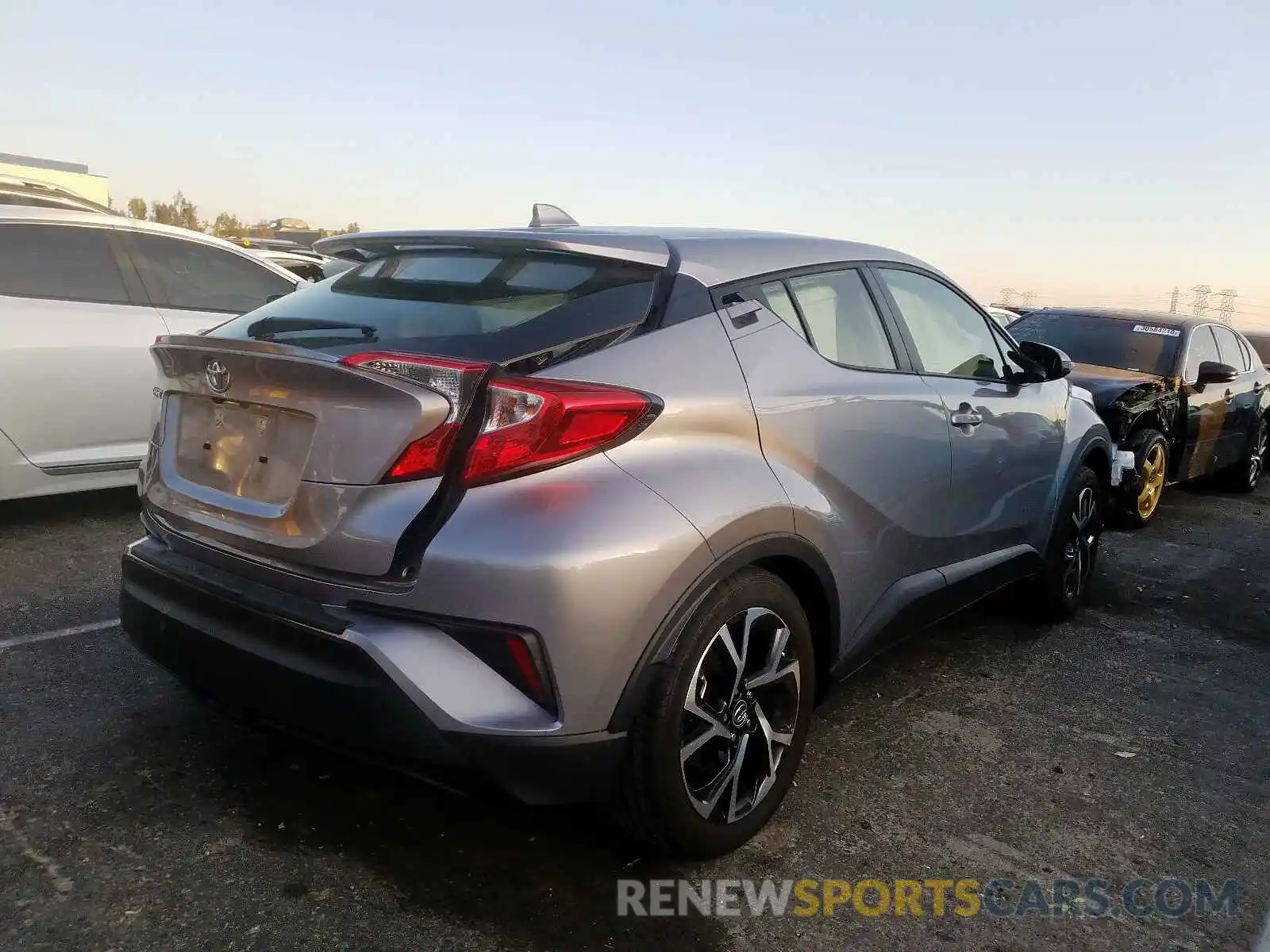 4 Photograph of a damaged car JTNKHMBX6K1048615 TOYOTA C-HR 2019