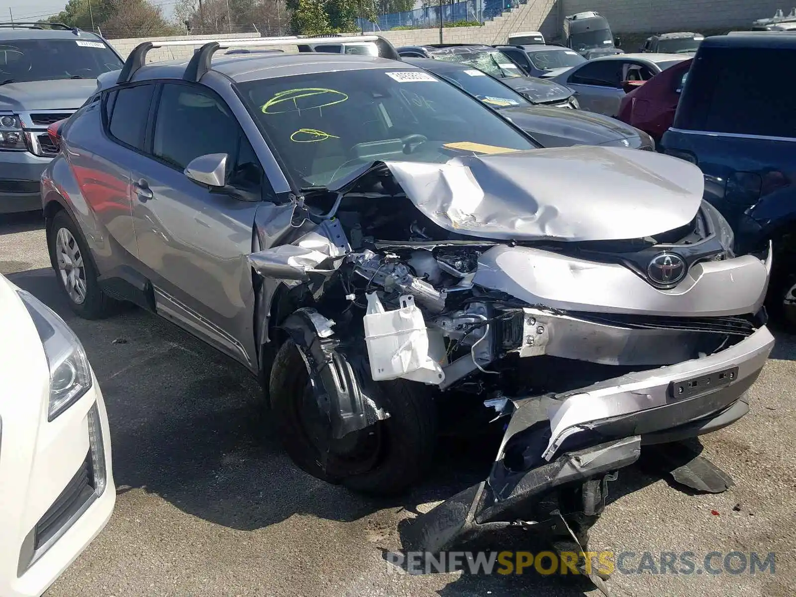 1 Photograph of a damaged car JTNKHMBX6K1052986 TOYOTA C-HR 2019