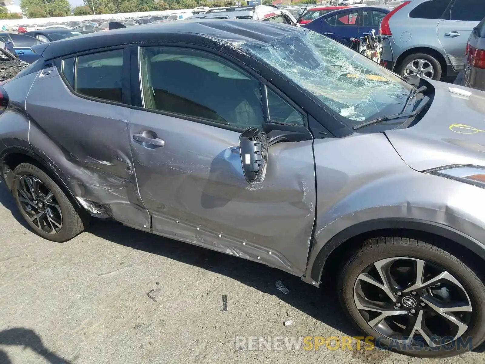 9 Photograph of a damaged car JTNKHMBX6K1058450 TOYOTA C-HR 2019