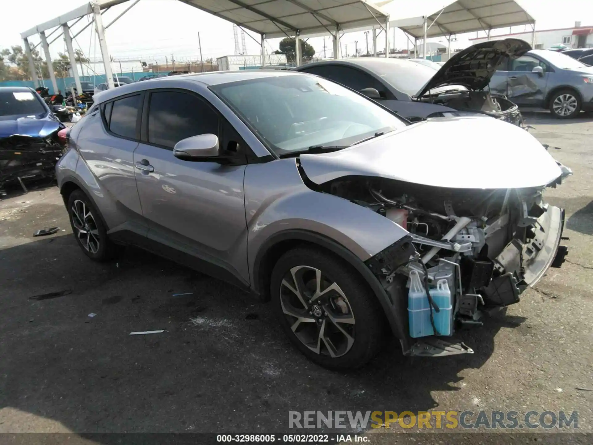 1 Photograph of a damaged car JTNKHMBX7K1012495 TOYOTA C-HR 2019