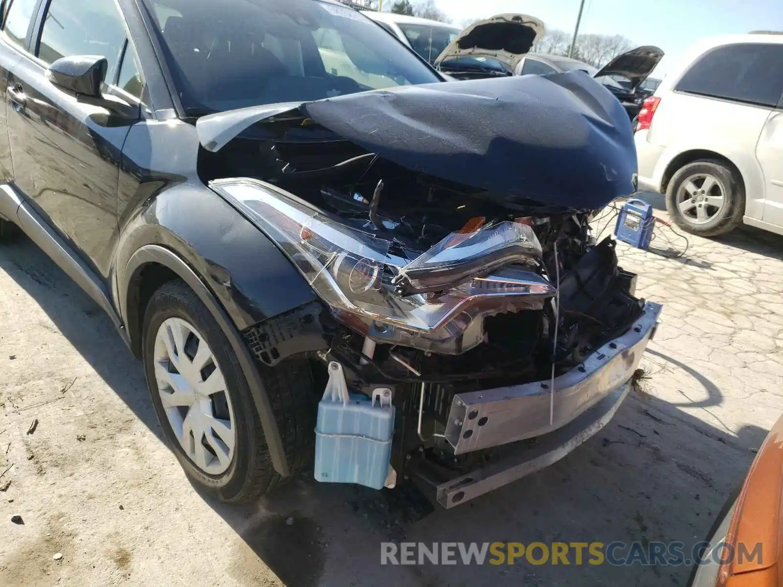 9 Photograph of a damaged car JTNKHMBX7K1014862 TOYOTA C-HR 2019