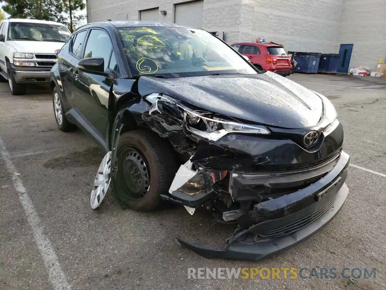 1 Photograph of a damaged car JTNKHMBX7K1014960 TOYOTA C-HR 2019