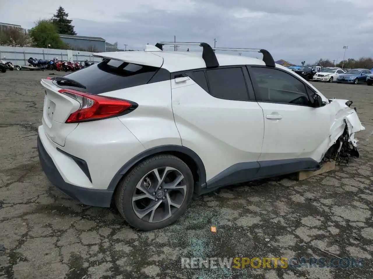 3 Photograph of a damaged car JTNKHMBX7K1017695 TOYOTA C-HR 2019