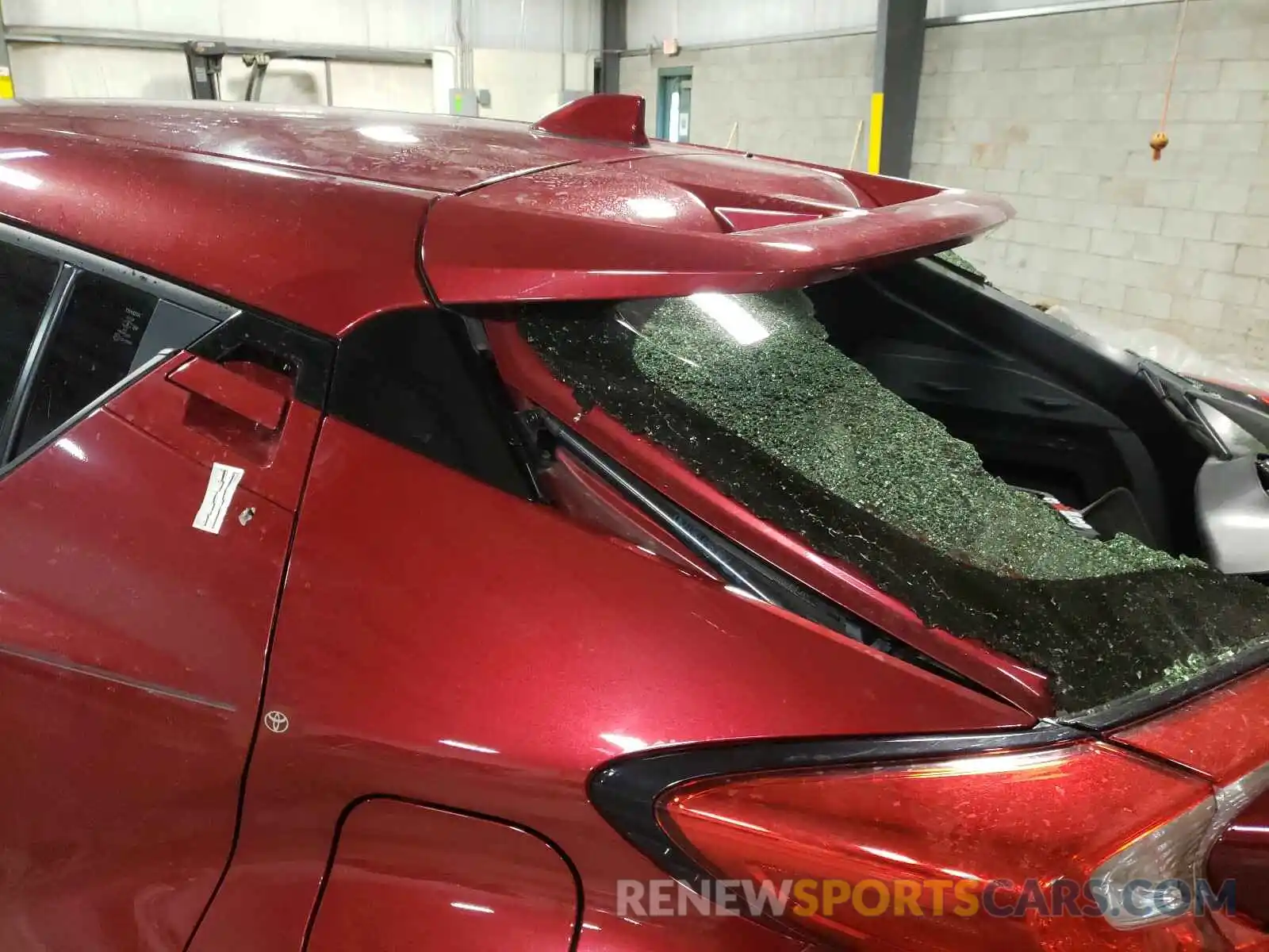 9 Photograph of a damaged car JTNKHMBX7K1020080 TOYOTA C-HR 2019