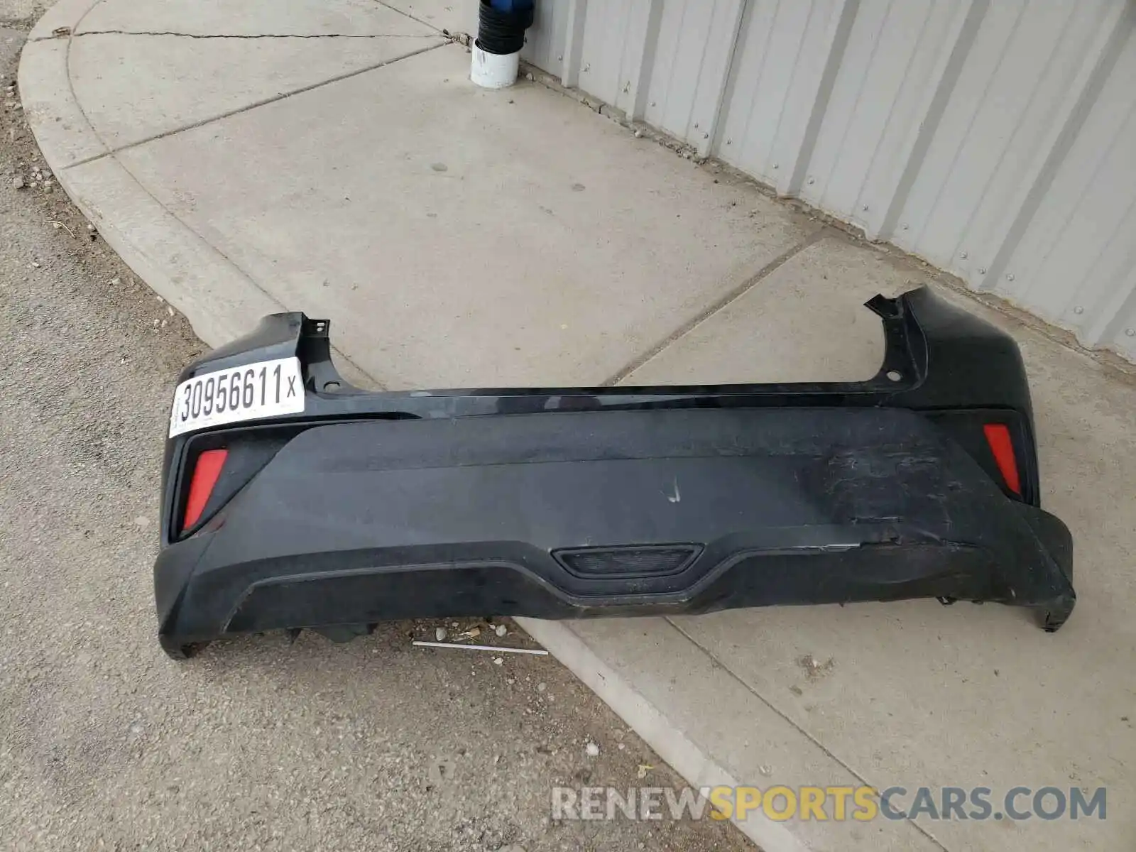 9 Photograph of a damaged car JTNKHMBX7K1025120 TOYOTA C-HR 2019