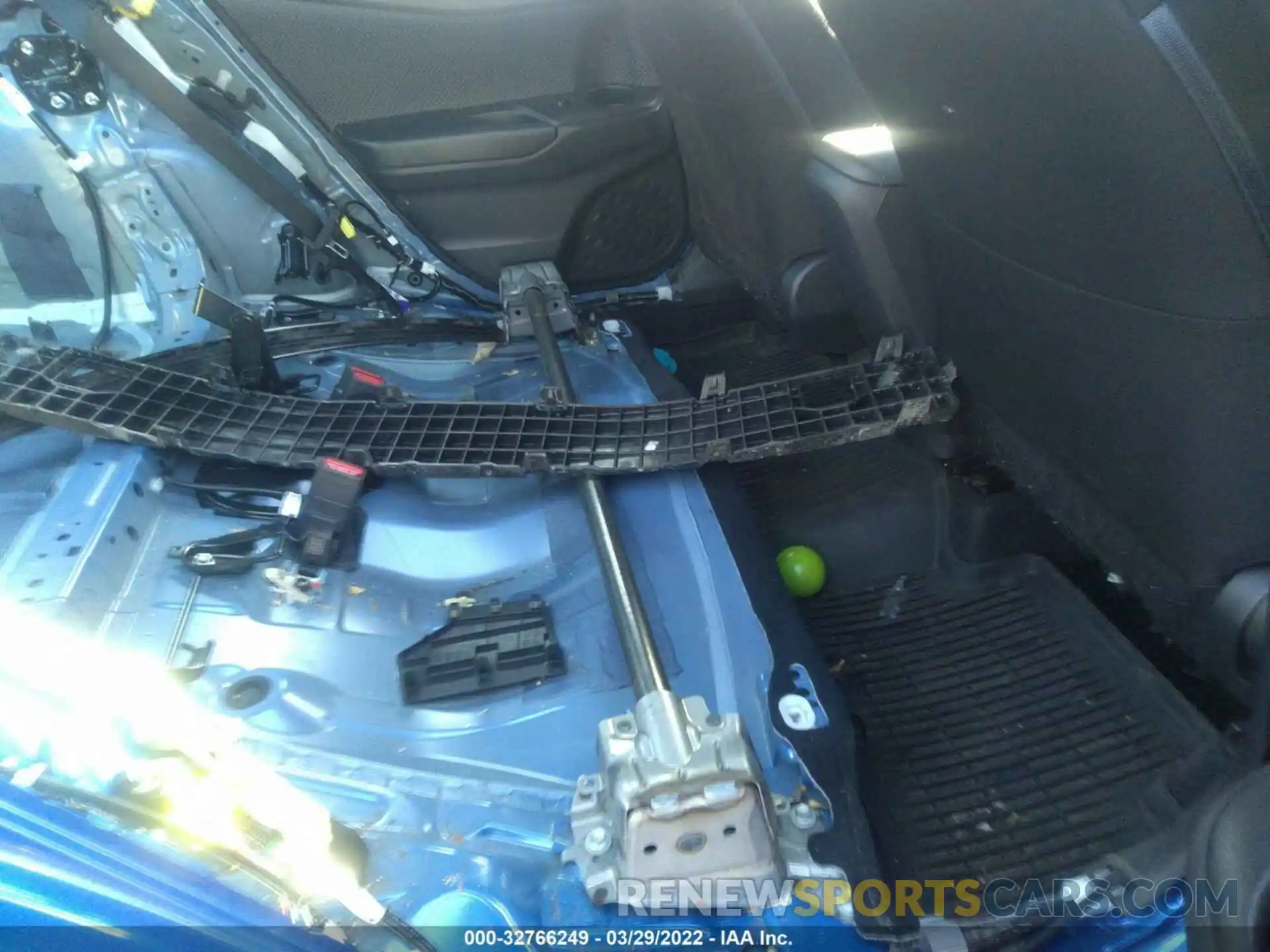 8 Photograph of a damaged car JTNKHMBX7K1027613 TOYOTA C-HR 2019