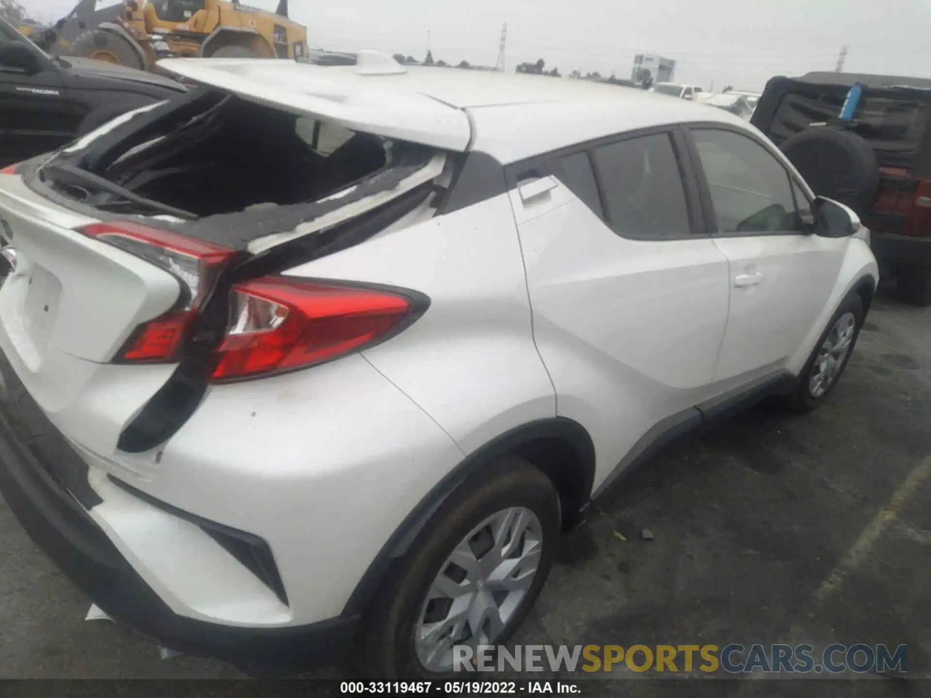 4 Photograph of a damaged car JTNKHMBX7K1035839 TOYOTA C-HR 2019