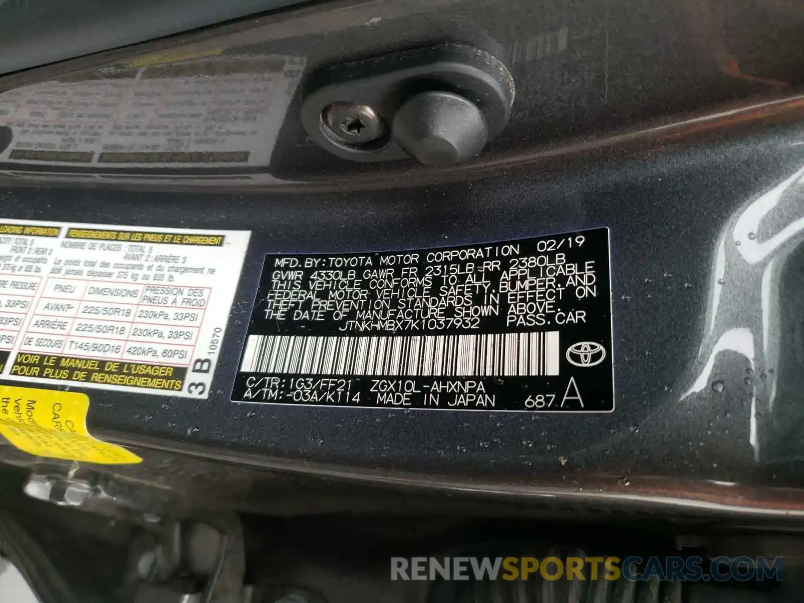 10 Photograph of a damaged car JTNKHMBX7K1037932 TOYOTA C-HR 2019