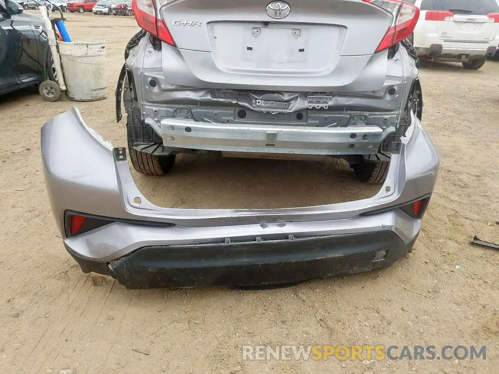 9 Photograph of a damaged car JTNKHMBX7K1037946 TOYOTA C-HR 2019