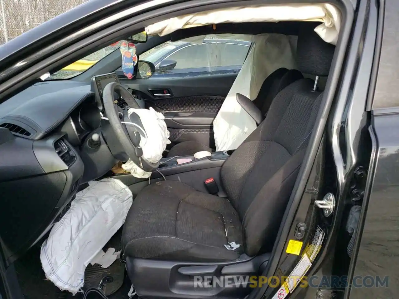 7 Photograph of a damaged car JTNKHMBX7K1044699 TOYOTA C-HR 2019