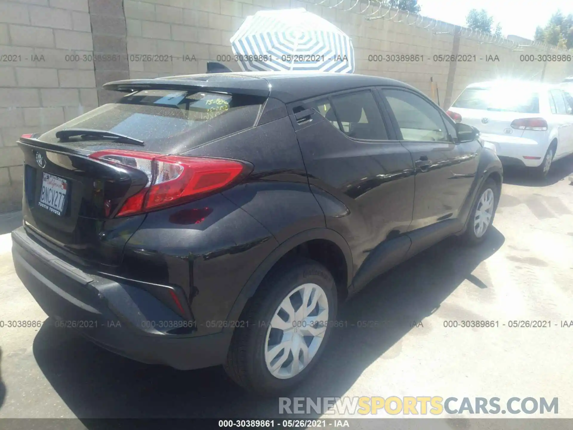 4 Photograph of a damaged car JTNKHMBX7K1053306 TOYOTA C-HR 2019