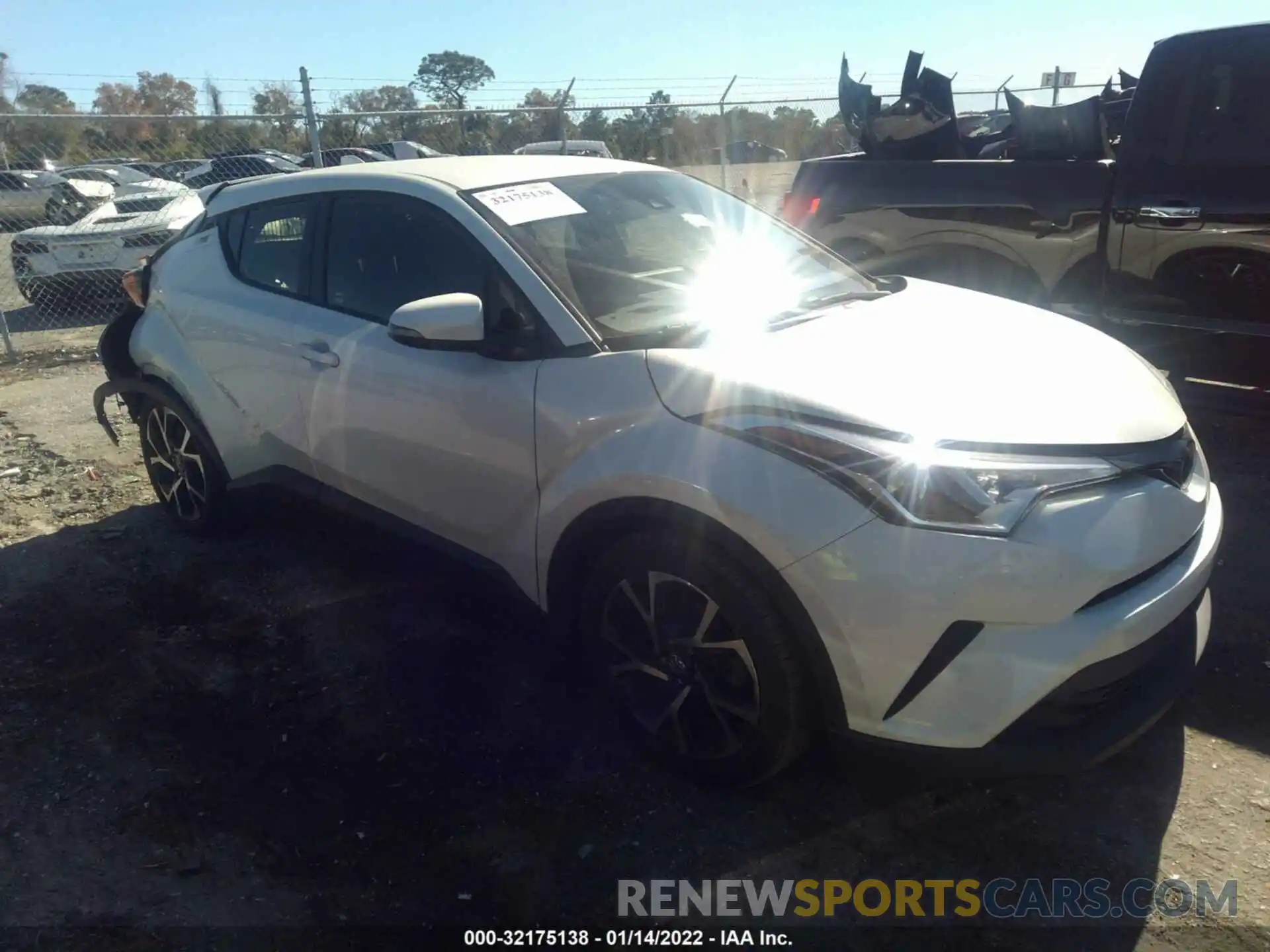 1 Photograph of a damaged car JTNKHMBX8K1014174 TOYOTA C-HR 2019