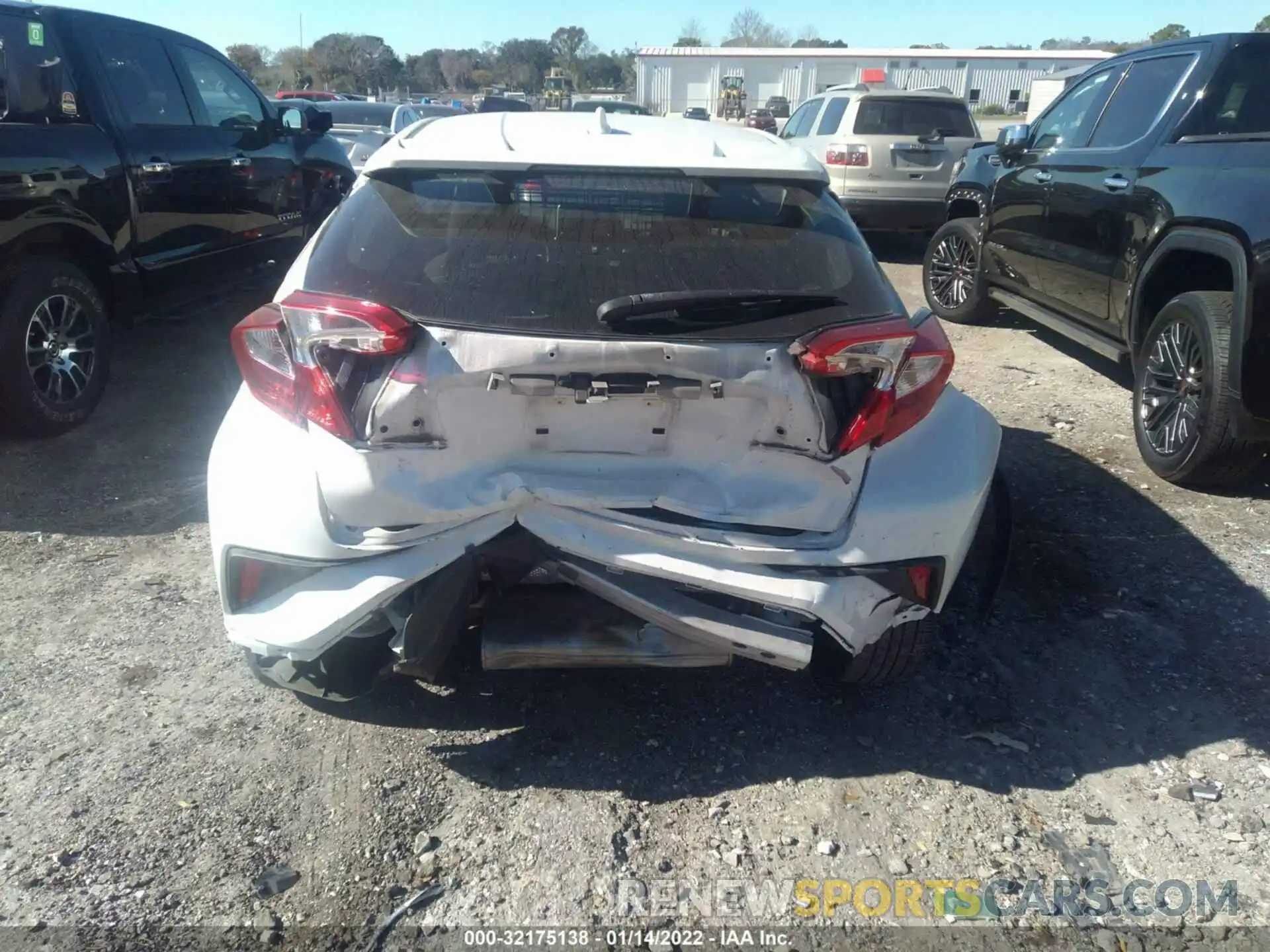 6 Photograph of a damaged car JTNKHMBX8K1014174 TOYOTA C-HR 2019