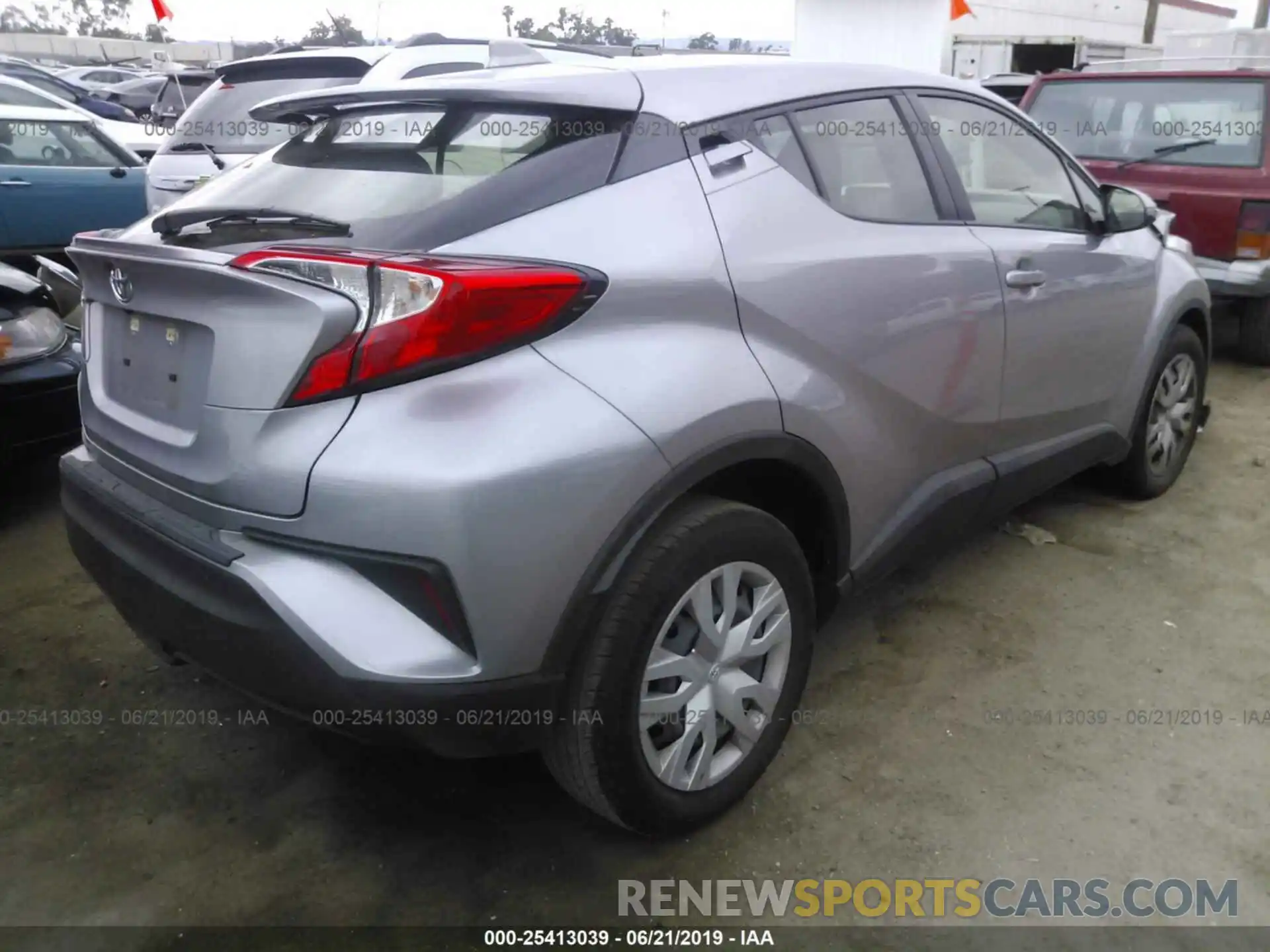 4 Photograph of a damaged car JTNKHMBX8K1014790 TOYOTA C-HR 2019