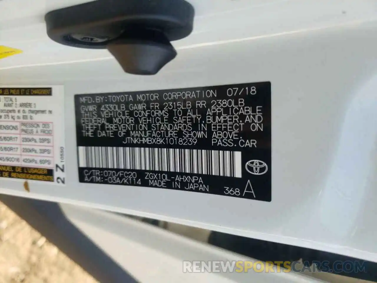 10 Photograph of a damaged car JTNKHMBX8K1018239 TOYOTA C-HR 2019