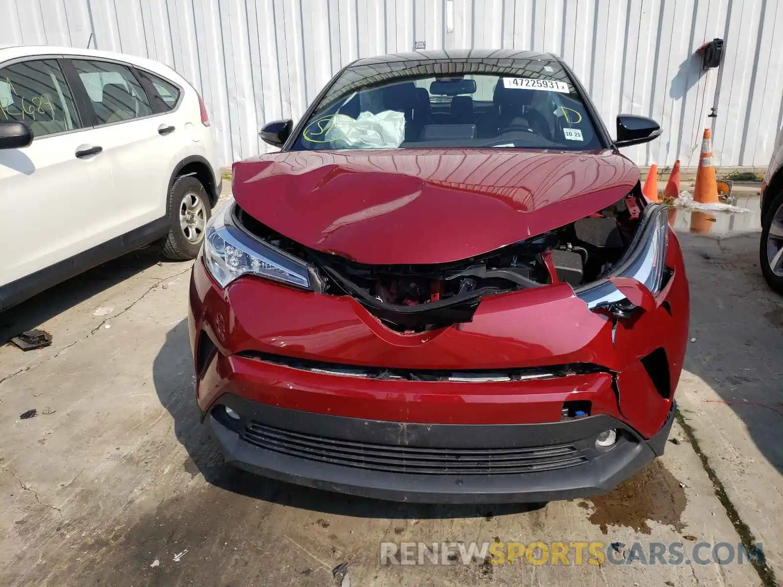 9 Photograph of a damaged car JTNKHMBX8K1018418 TOYOTA C-HR 2019