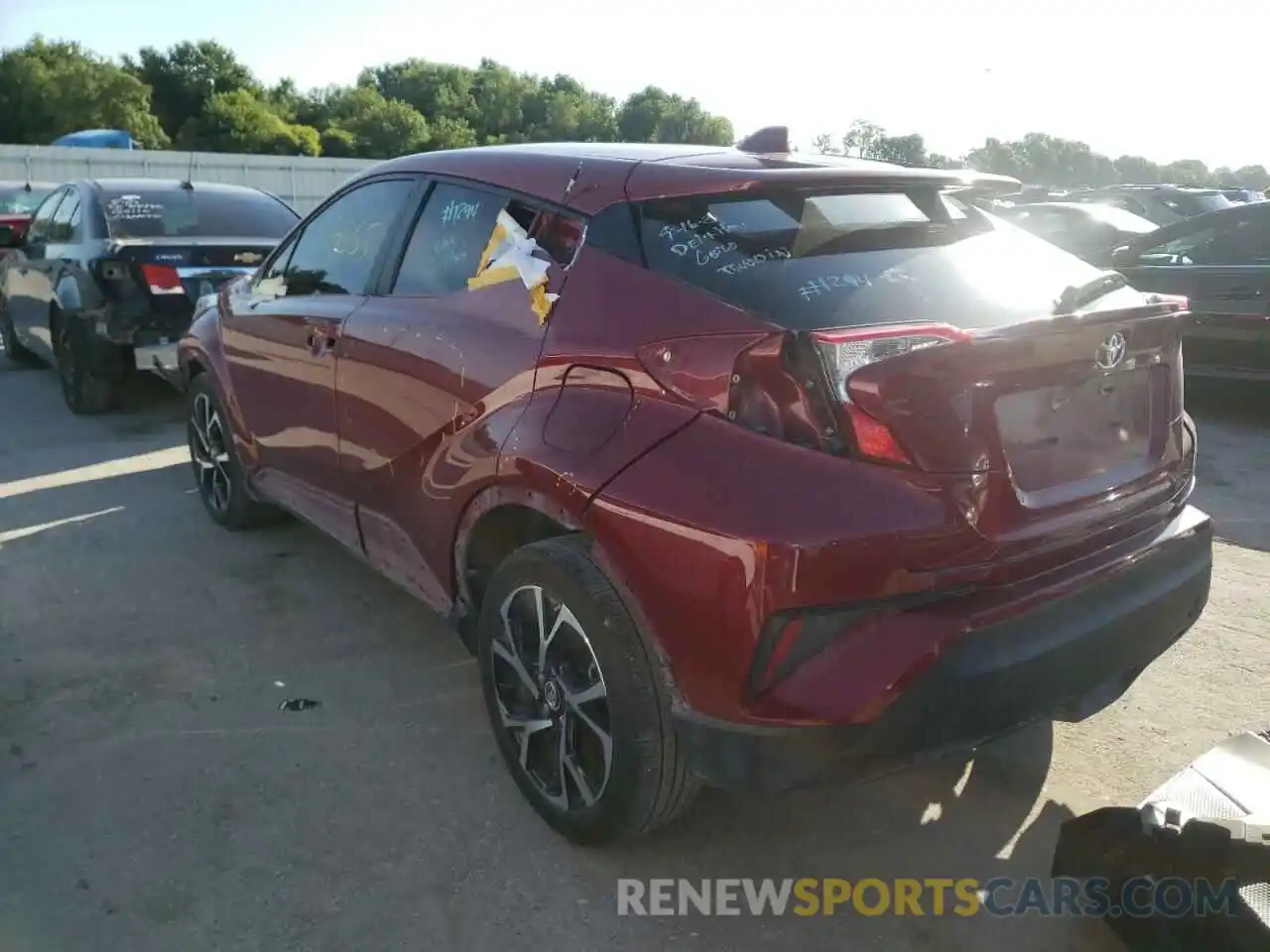 3 Photograph of a damaged car JTNKHMBX8K1021917 TOYOTA C-HR 2019