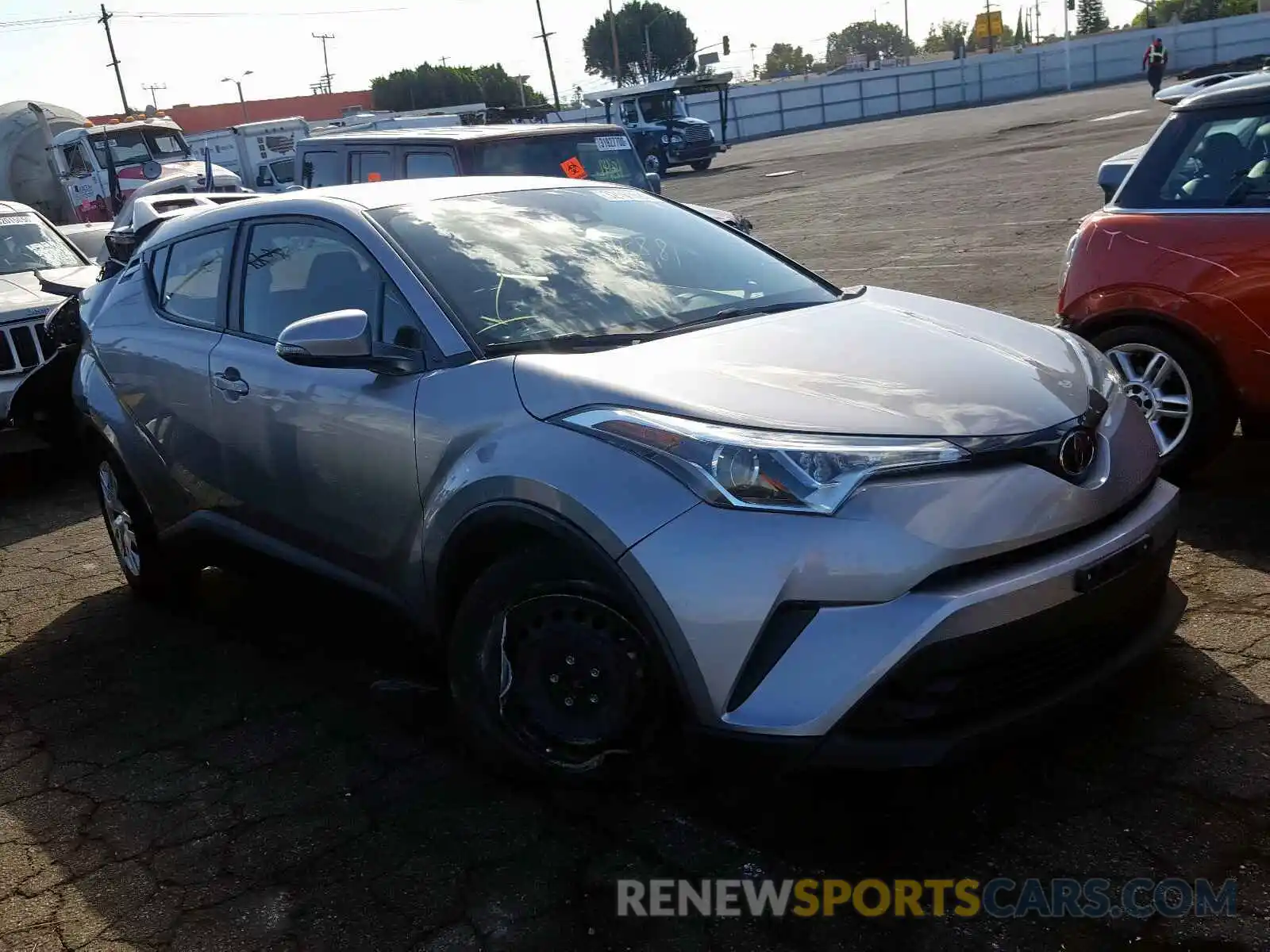 1 Photograph of a damaged car JTNKHMBX8K1025658 TOYOTA C-HR 2019