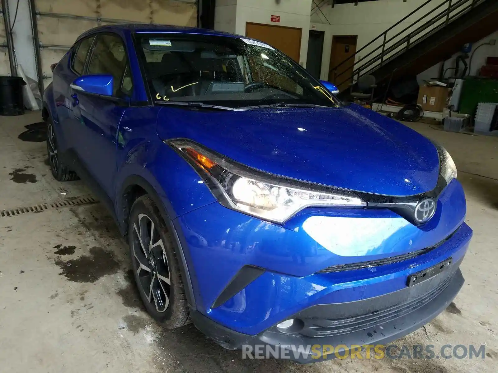 1 Photograph of a damaged car JTNKHMBX8K1035123 TOYOTA C-HR 2019