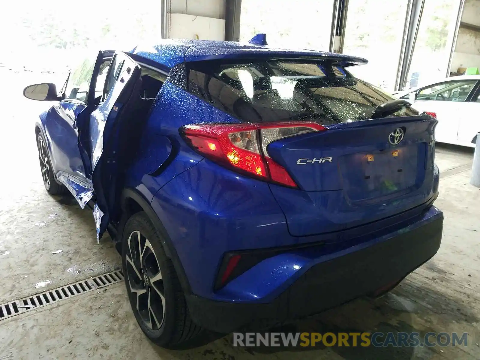 3 Photograph of a damaged car JTNKHMBX8K1035123 TOYOTA C-HR 2019