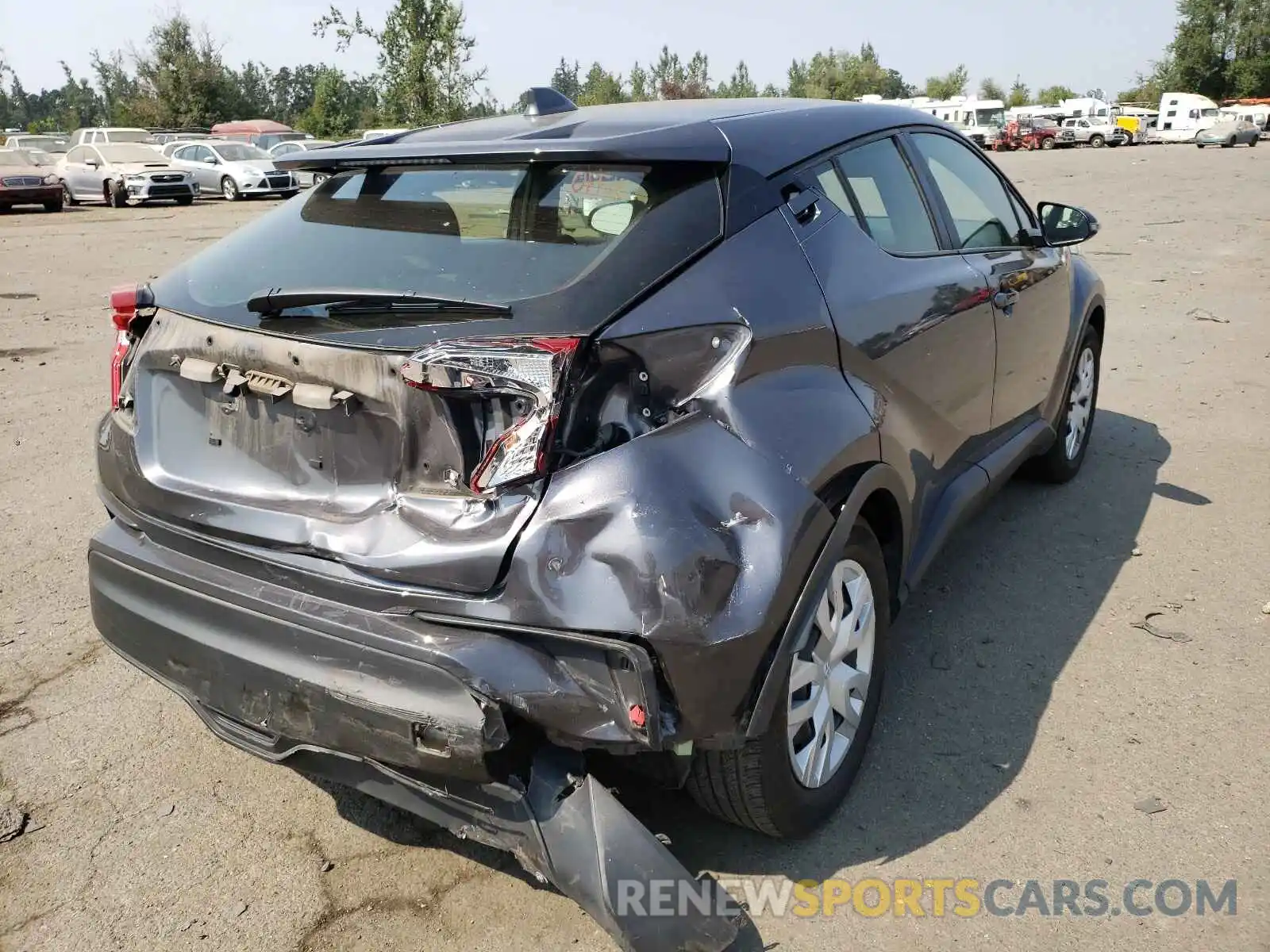 4 Photograph of a damaged car JTNKHMBX8K1035381 TOYOTA C-HR 2019