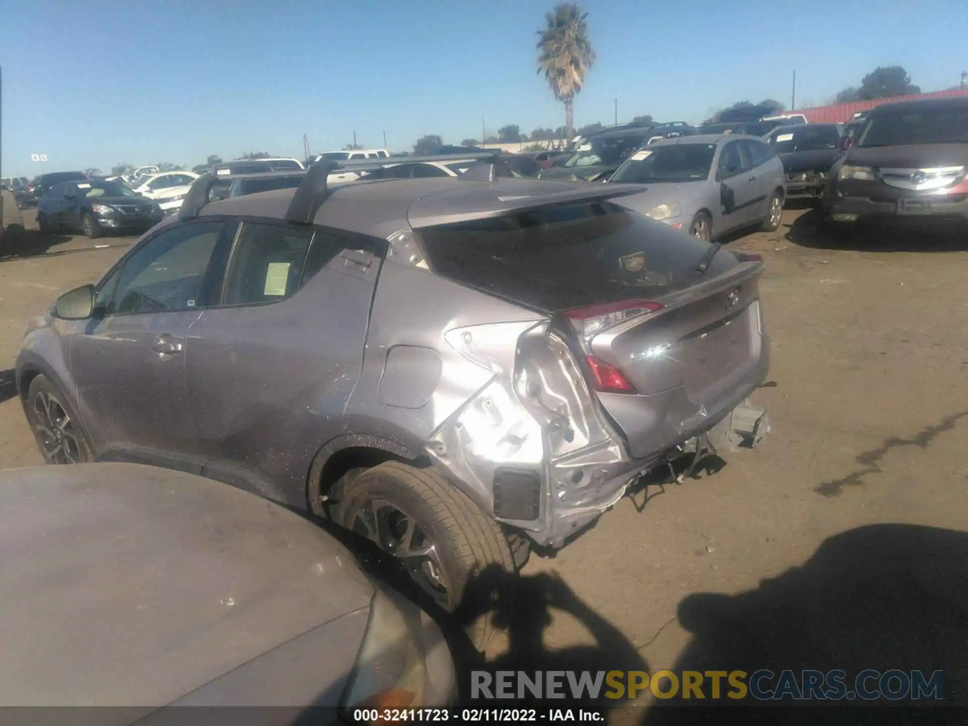 3 Photograph of a damaged car JTNKHMBX8K1038720 TOYOTA C-HR 2019