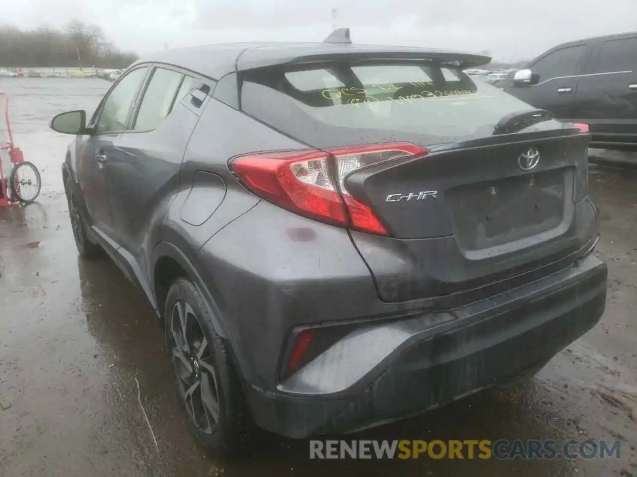 3 Photograph of a damaged car JTNKHMBX8K1041875 TOYOTA C-HR 2019