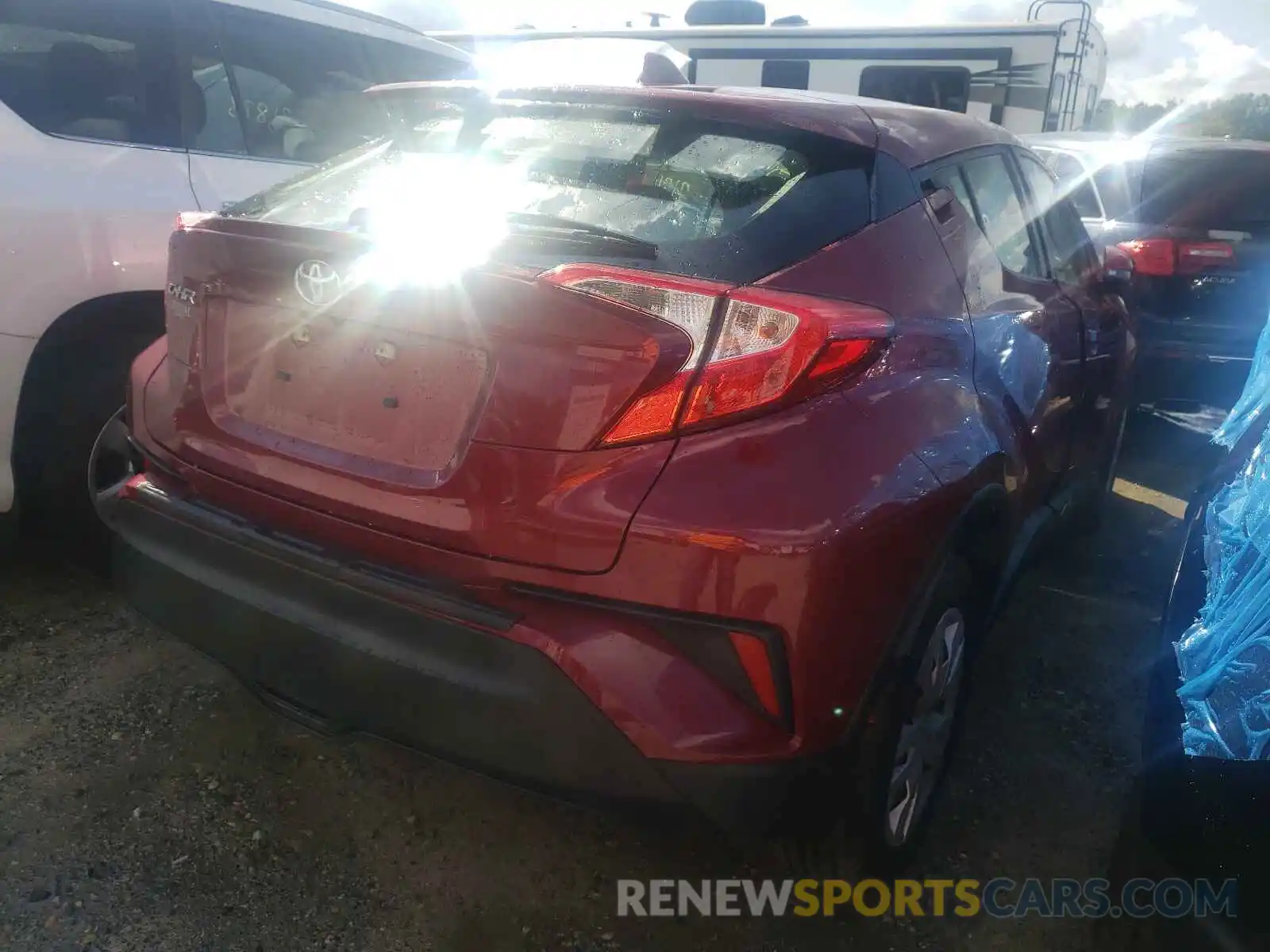 4 Photograph of a damaged car JTNKHMBX8K1043870 TOYOTA C-HR 2019