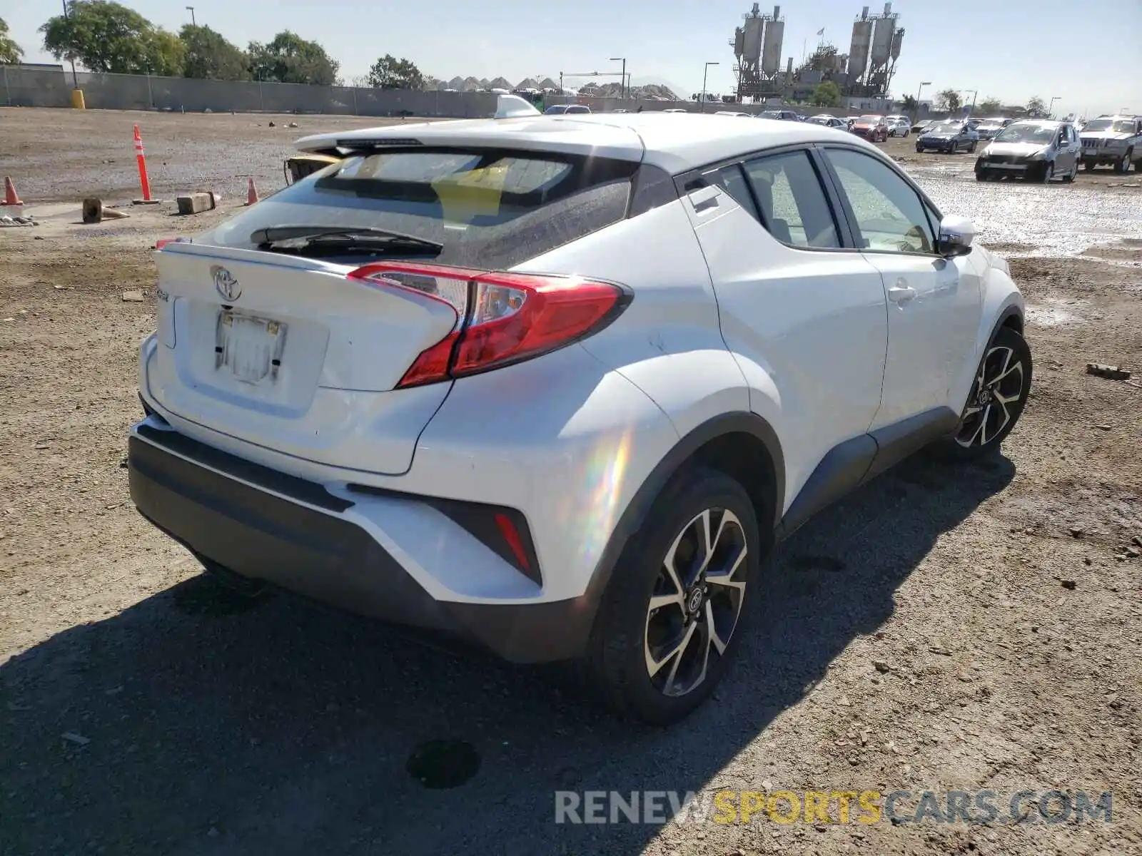 4 Photograph of a damaged car JTNKHMBX8K1044601 TOYOTA C-HR 2019