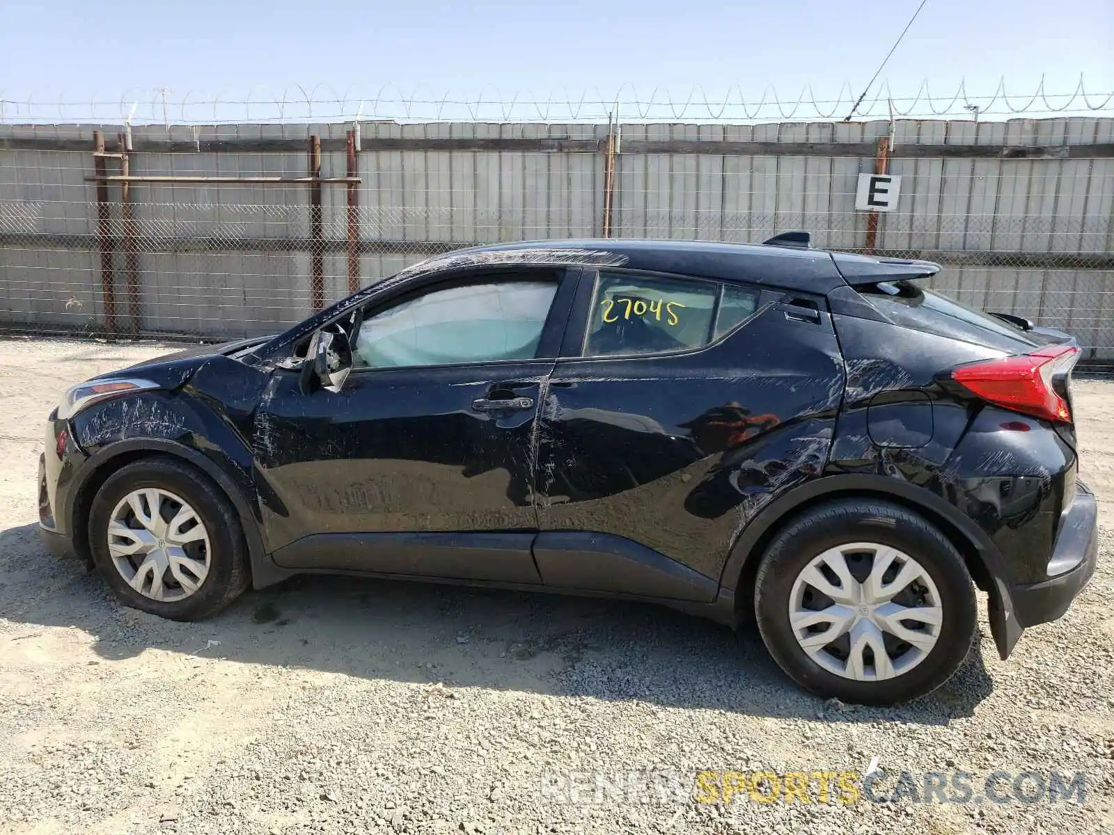 9 Photograph of a damaged car JTNKHMBX8K1048910 TOYOTA C-HR 2019