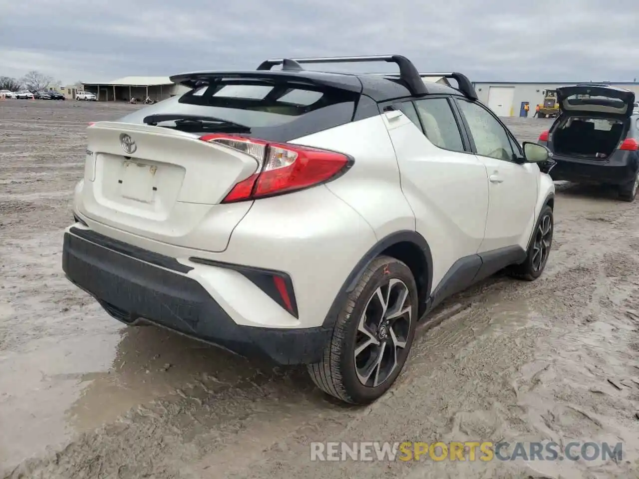 4 Photograph of a damaged car JTNKHMBX8K1052181 TOYOTA C-HR 2019