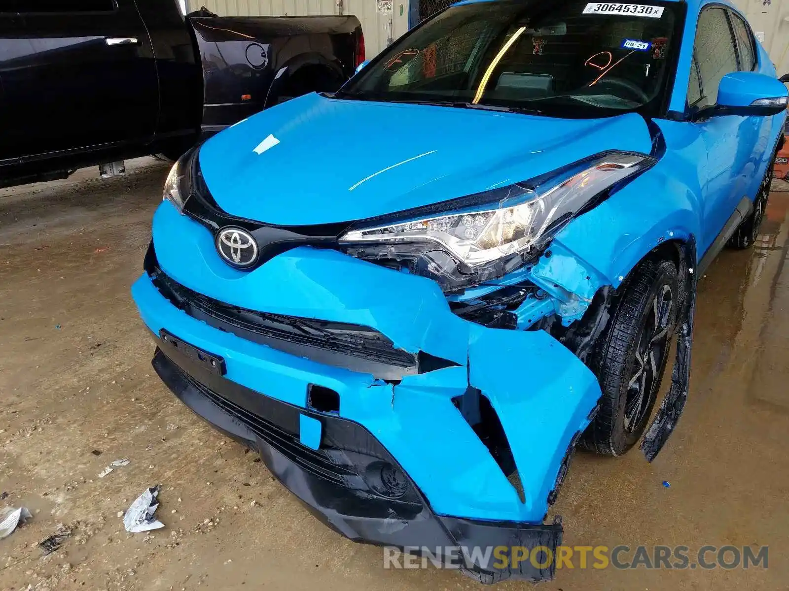 9 Photograph of a damaged car JTNKHMBX8K1053752 TOYOTA C-HR 2019