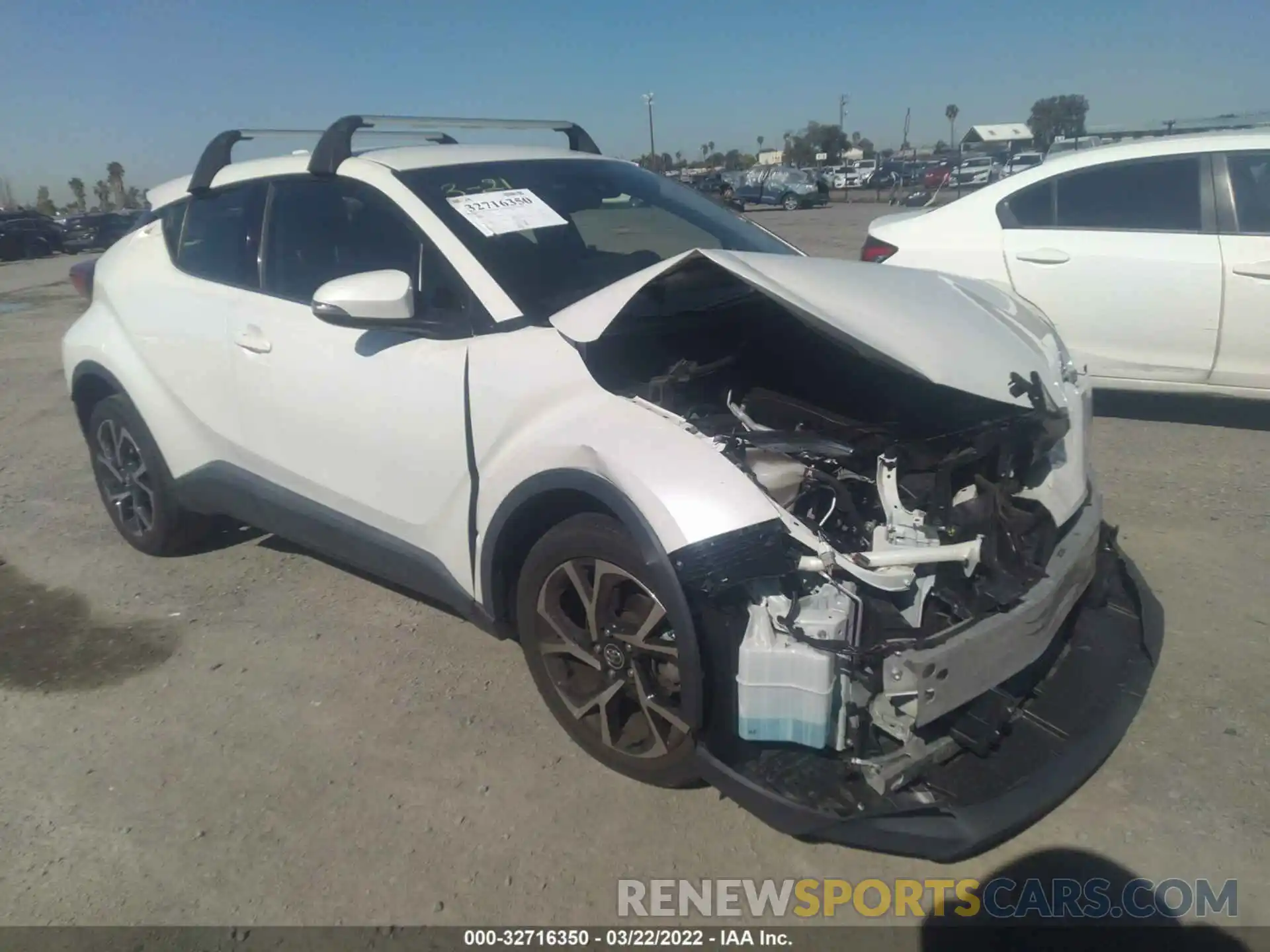 1 Photograph of a damaged car JTNKHMBX8K1055839 TOYOTA C-HR 2019