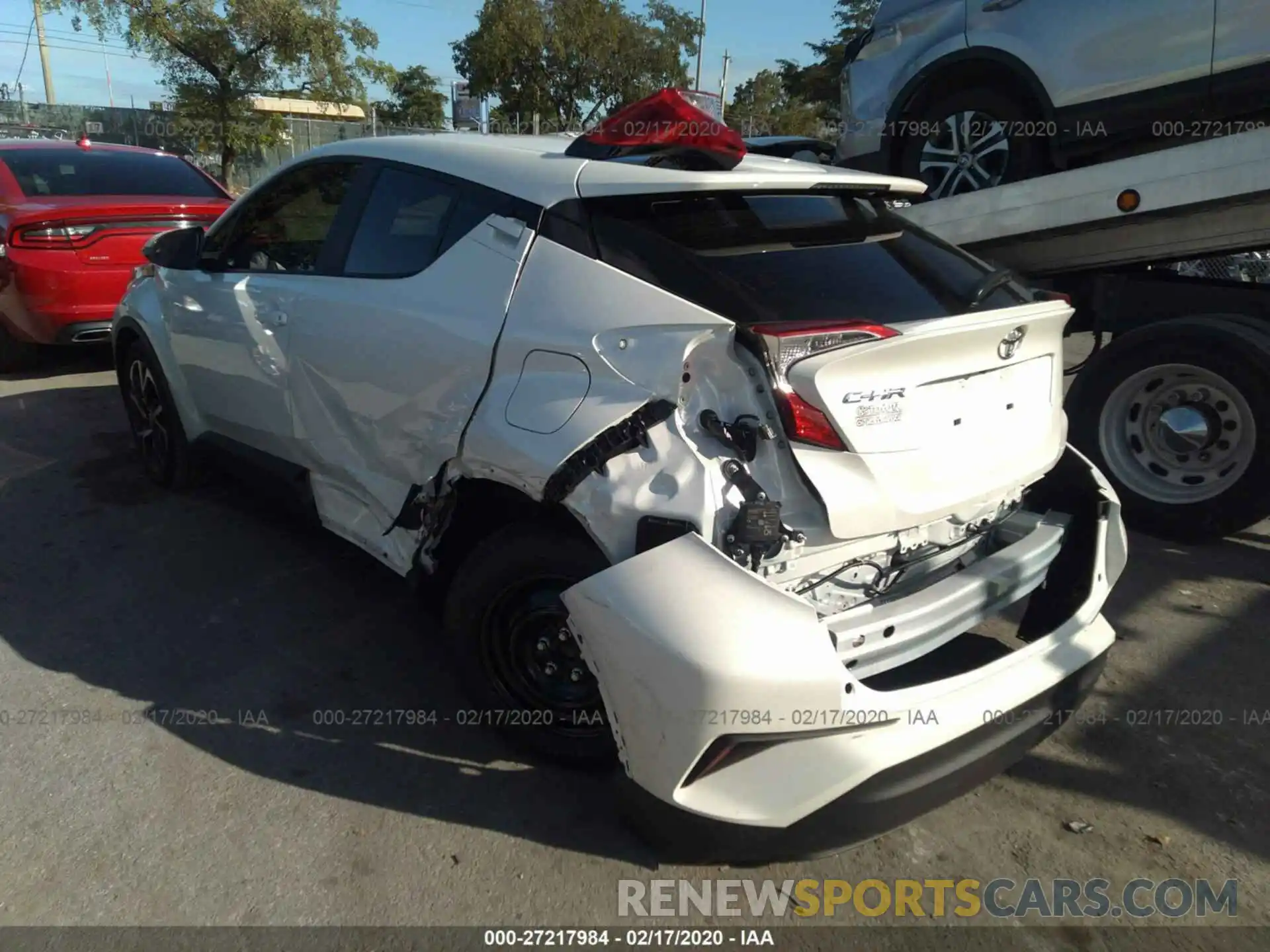 3 Photograph of a damaged car JTNKHMBX8K1057199 TOYOTA C-HR 2019