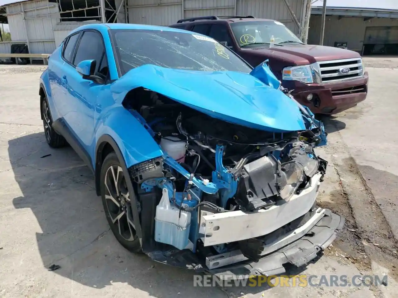 1 Photograph of a damaged car JTNKHMBX8K1059633 TOYOTA C-HR 2019